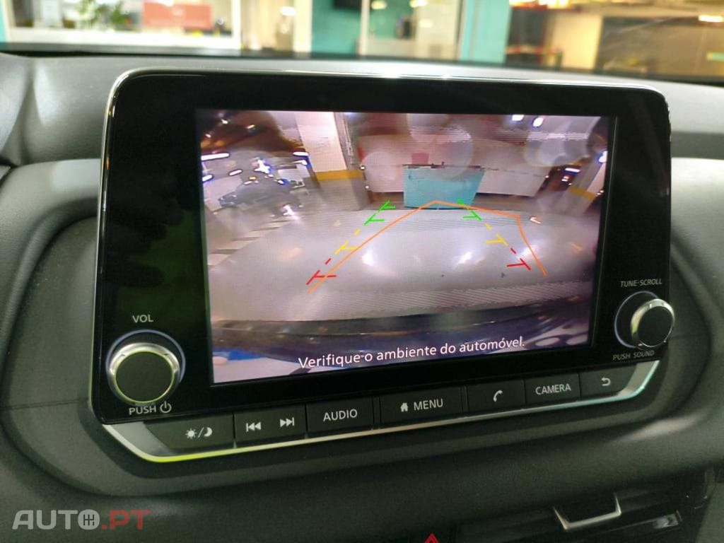 Nissan Qashqai 1.3 DIG-T N-Connecta LED+SKY