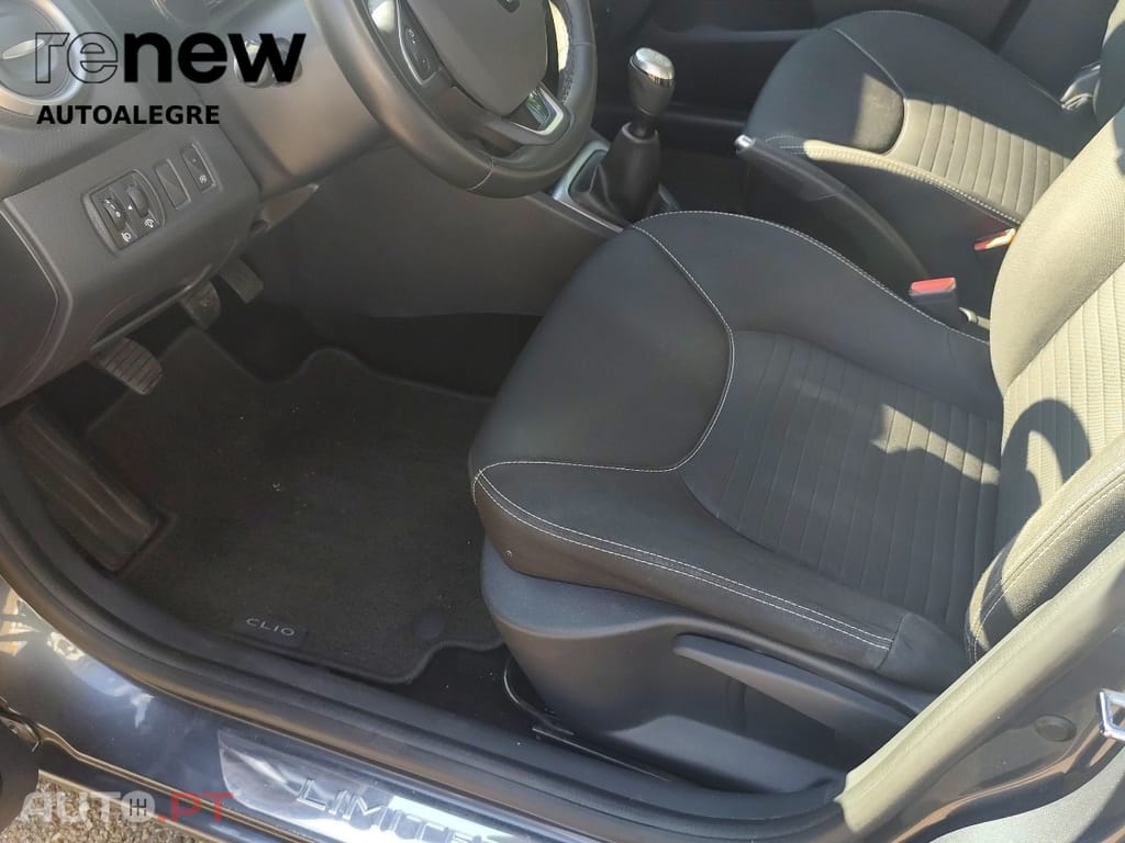 Renault Clio Sport Tourer Limited Tce