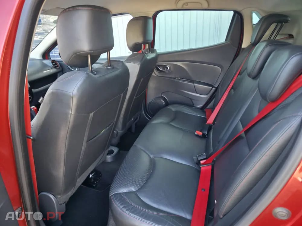 Renault Clio 1.6 T RS EDC