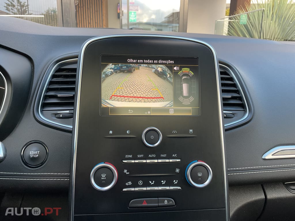 Renault Scénic 1.3 TCe Limited