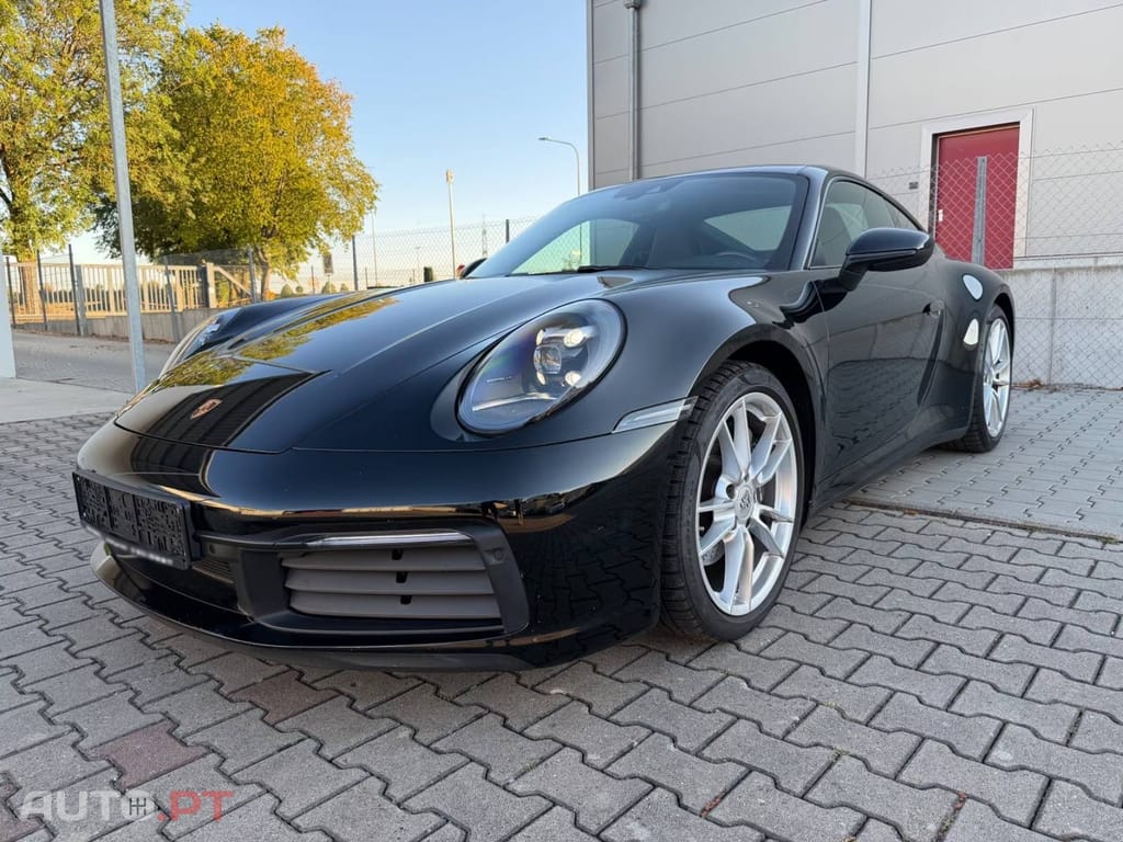Porsche 992 Carrera GTS