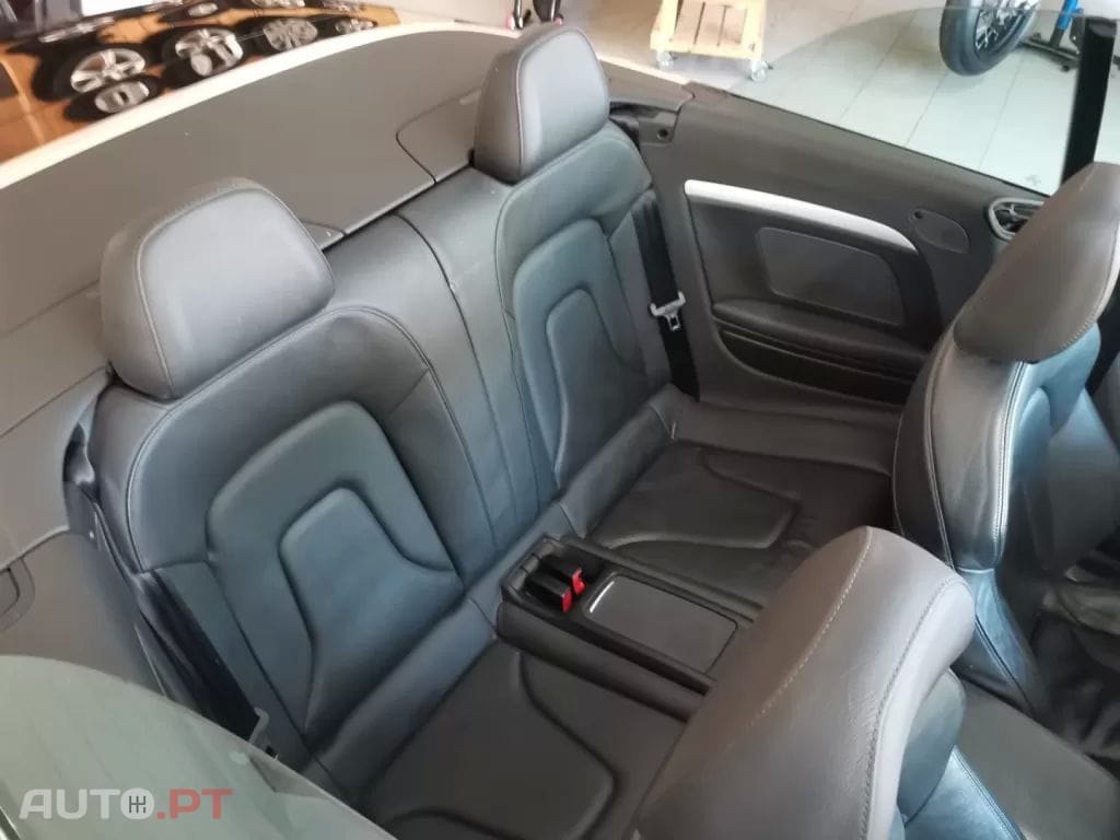 Audi Cabriolet 2.0 TDi S-line
