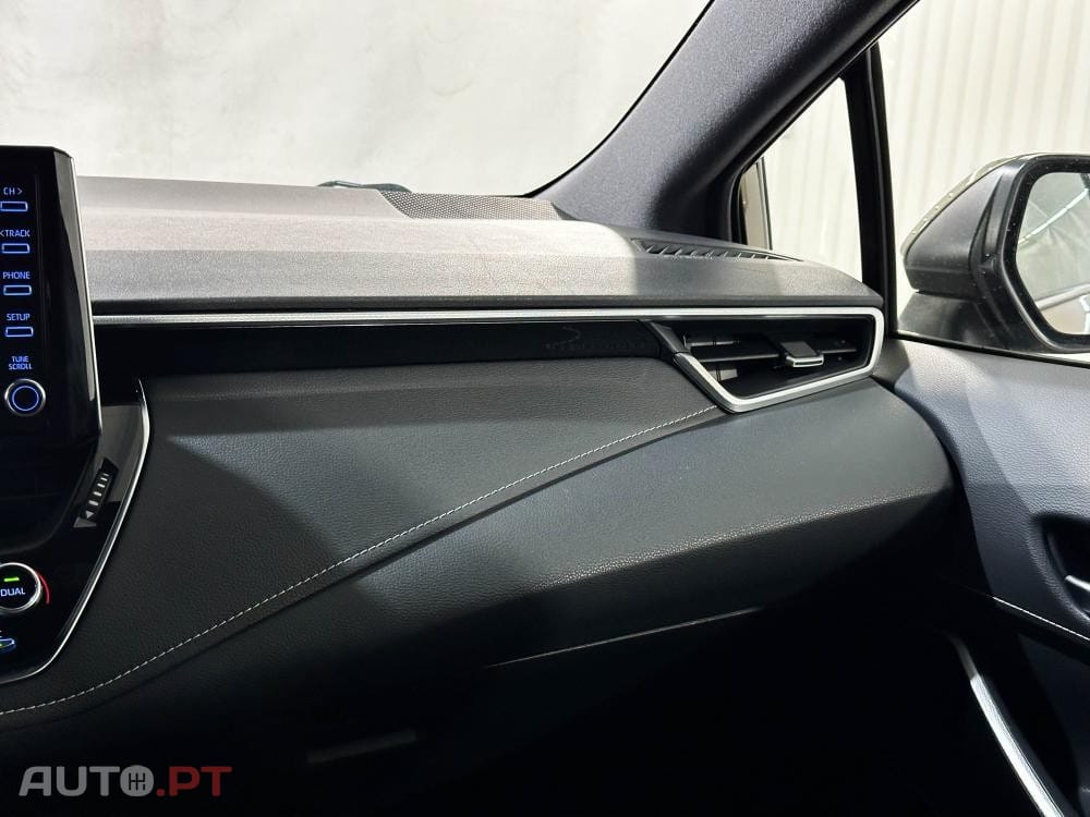 Toyota Corolla 1.8 Hybrid Comfort+P.Sport