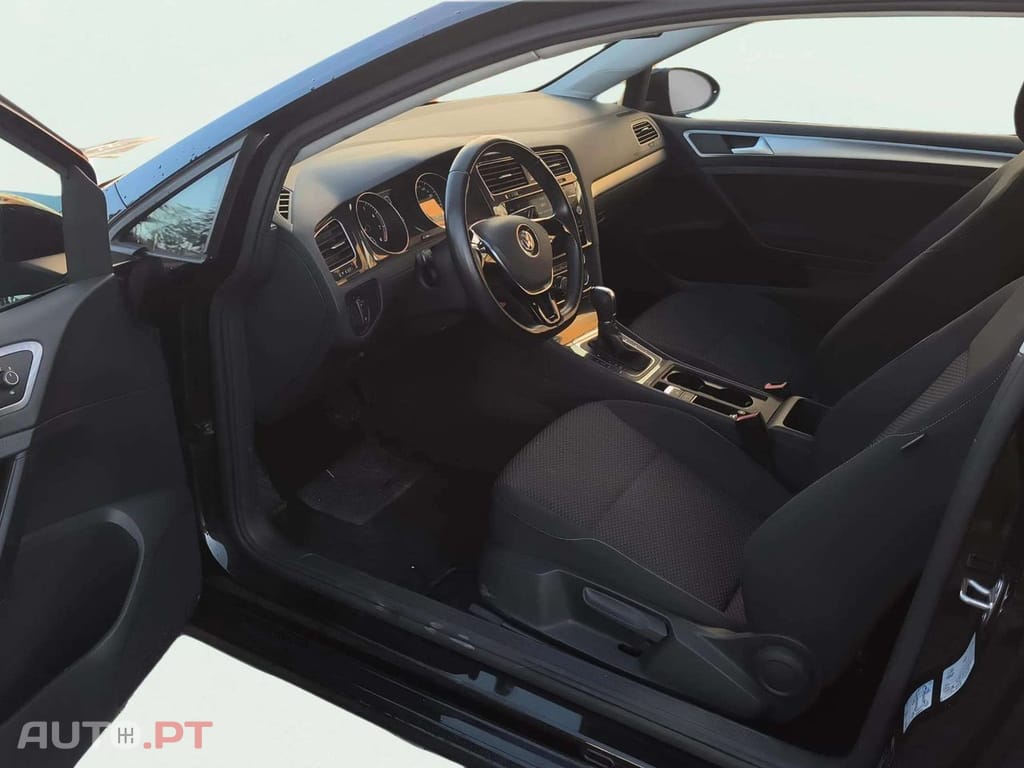 Volkswagen Golf 1.0 TSI BlueMotion DSG Trendline