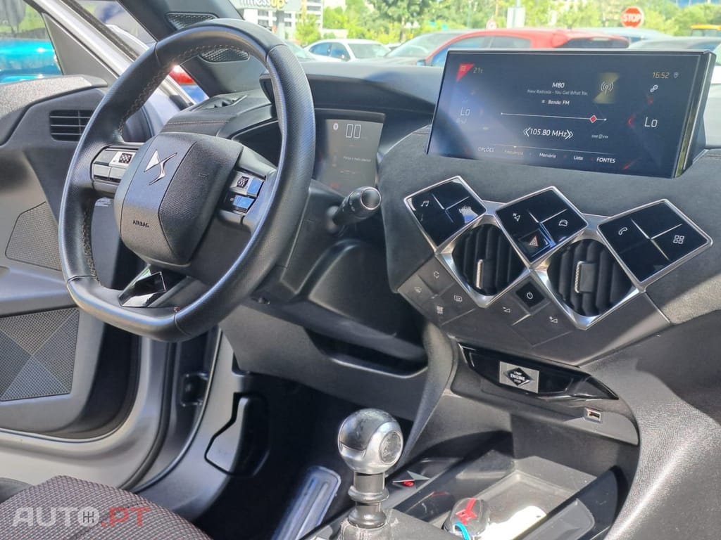 DS DS3 Crossback PureTech 100 PERFORMANCE LINE