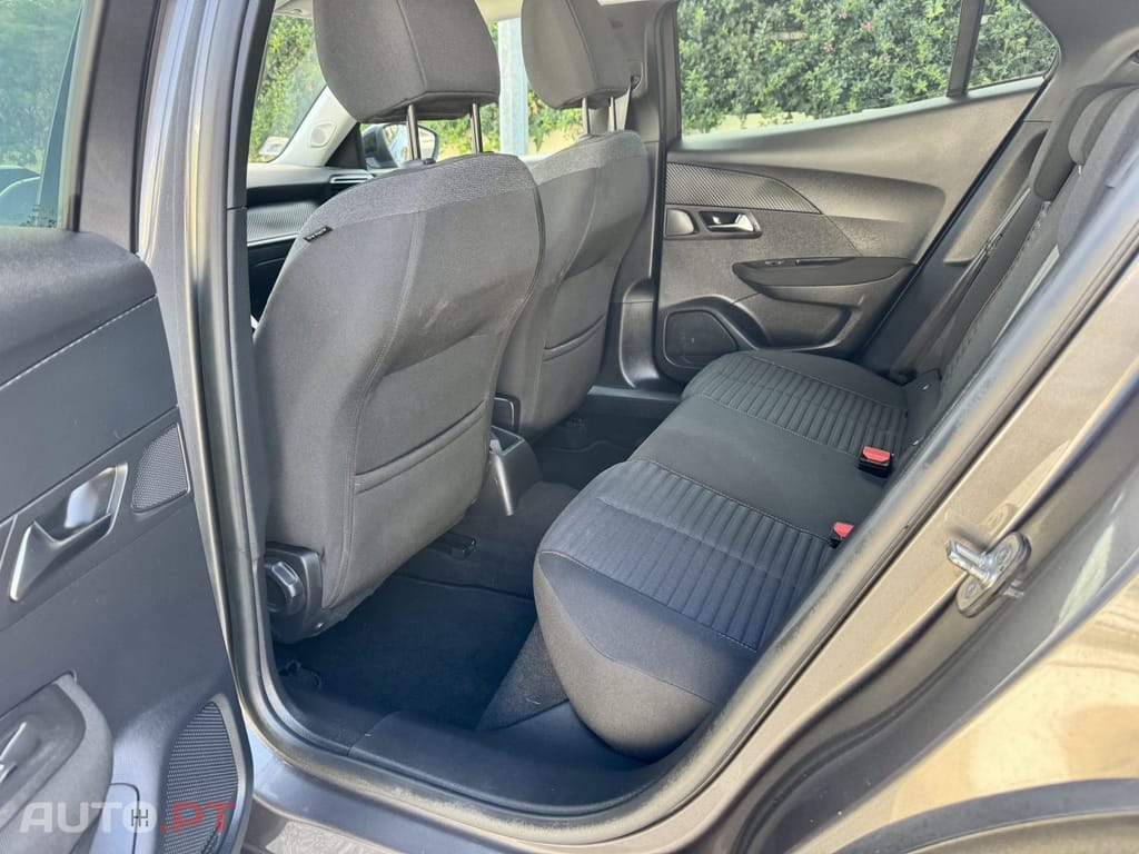 Peugeot 2008 1.5 BlueHDi Active Pack