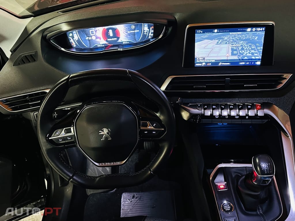 Peugeot 3008 1.2 PureTech Allure