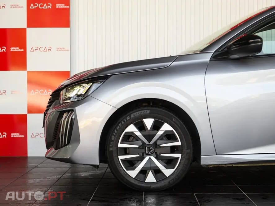 Peugeot 208 1.2 PureTech Active Pack