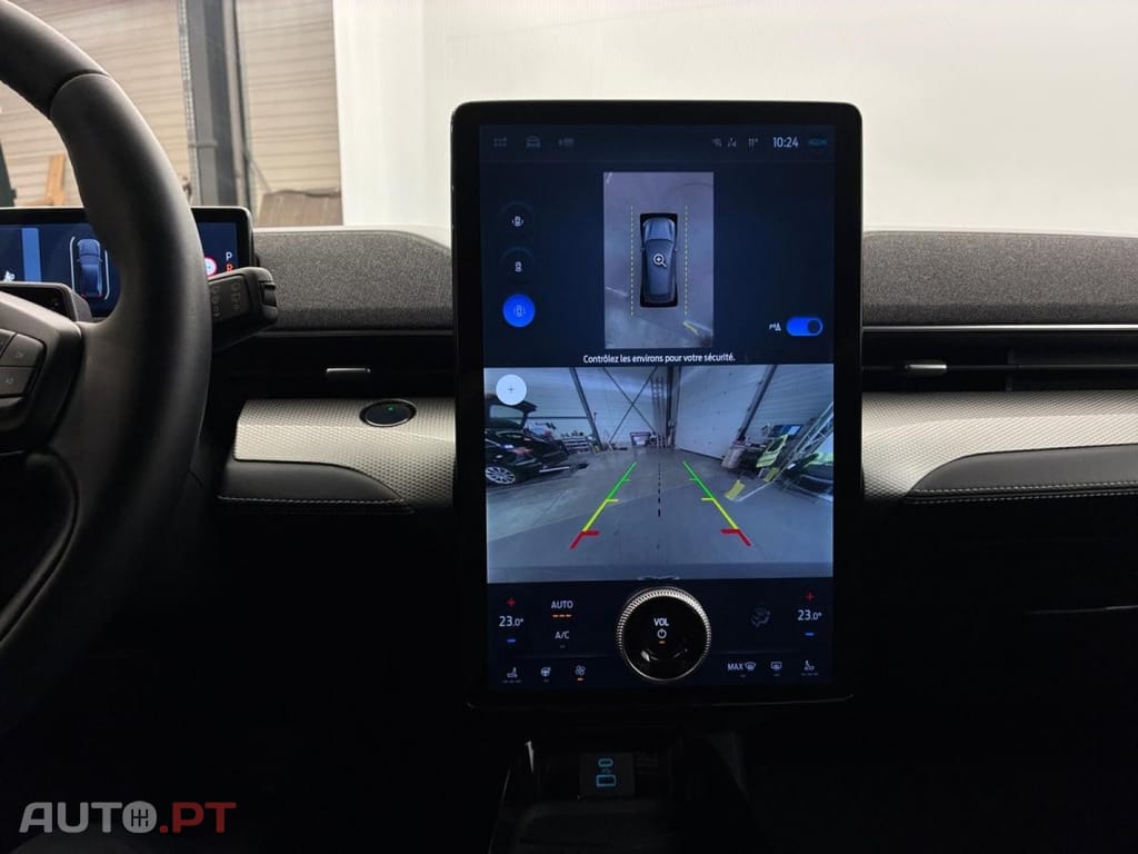 Ford Mustang Mach-E Standard Range