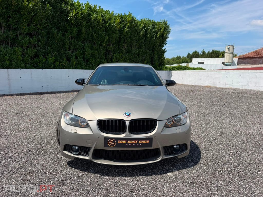 BMW 320 d Auto
