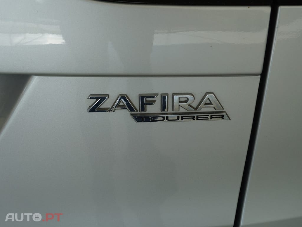 Opel Zafira 1.6 CDTi Executive