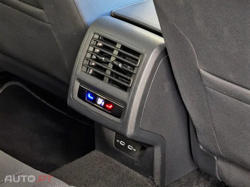 Volkswagen Golf Variant 1.0 eTSI Life DSG