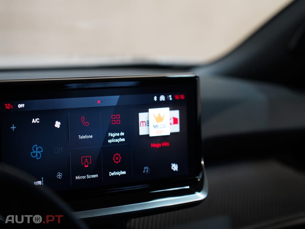 Peugeot 2008 1.2 PureTech Allure