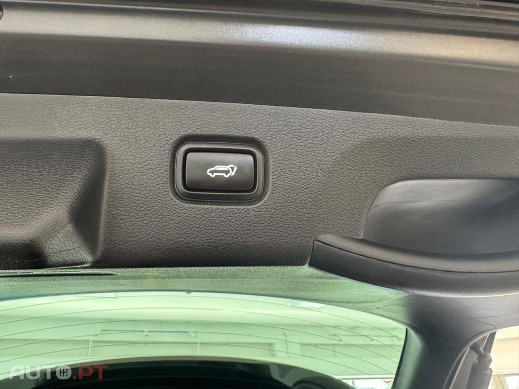 Kia Sportage 1.6 T-GDi PHEV Tech+SRF