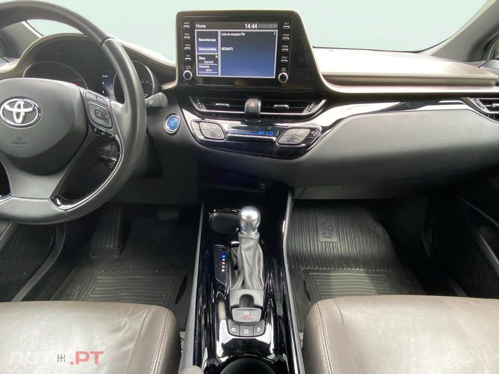 Toyota C-HR 1.8 Hybrid Exclusive