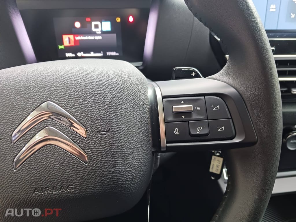 Citroen C4 X 1.2 PureTech Plus EAT8