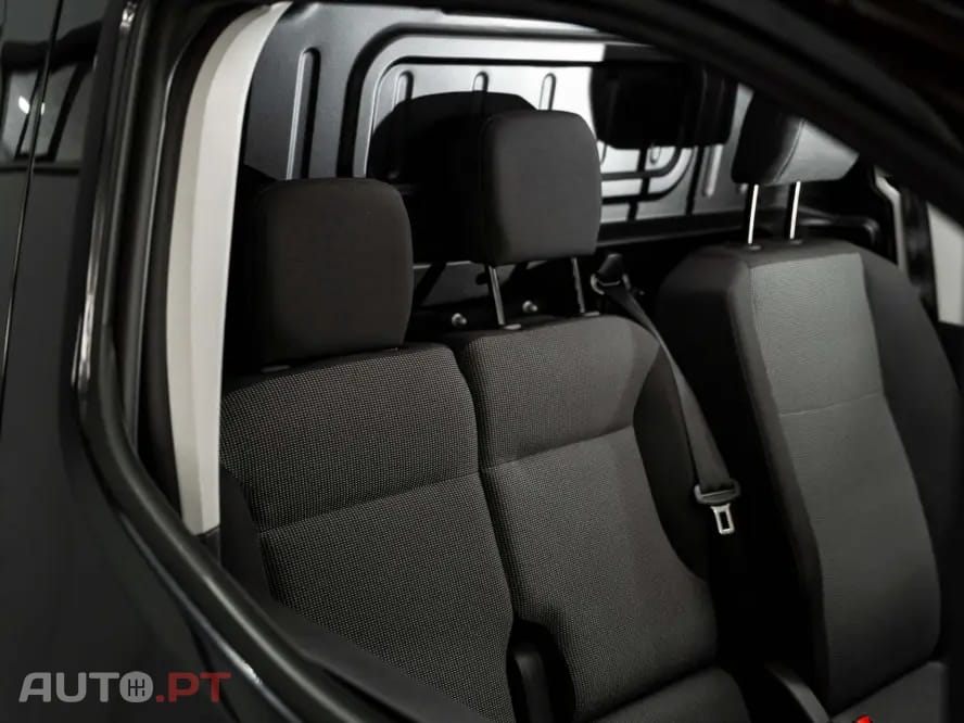 Peugeot Partner PREMIUM STANDARD 1.5 BLUEHDi