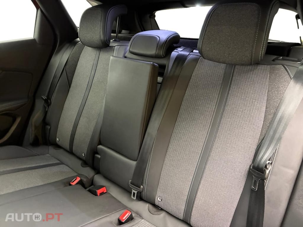 Peugeot 3008 1.2 PureTech Allure Pack