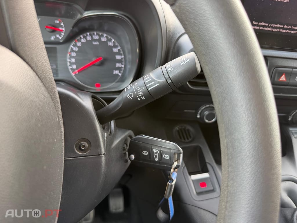 Opel Combo 1.5 D L2H1 Enjoy 102Cv | CARPLAY | IVA DEDUTÍVEL