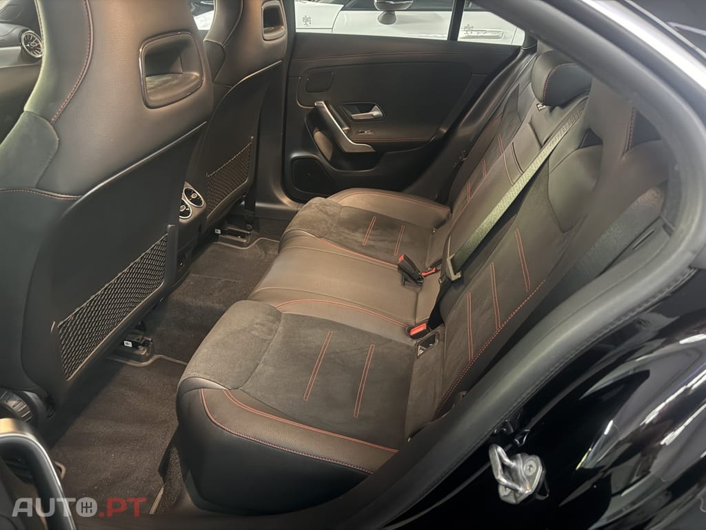 Mercedes-Benz CLA 180 d 8G-DCT AMG Line