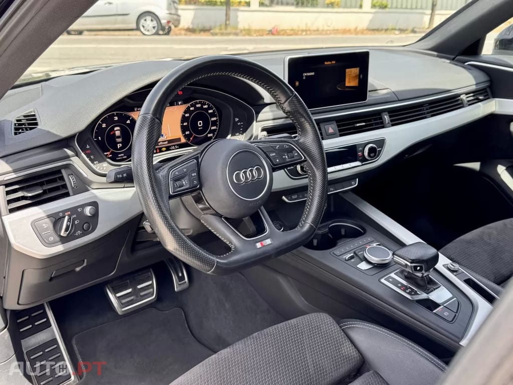 Audi A4 2.0 TDI S-line S tronic