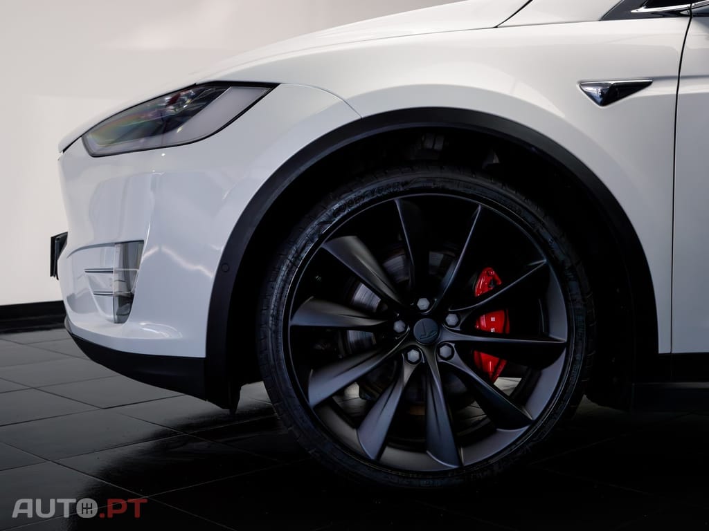 Tesla Model X P100D