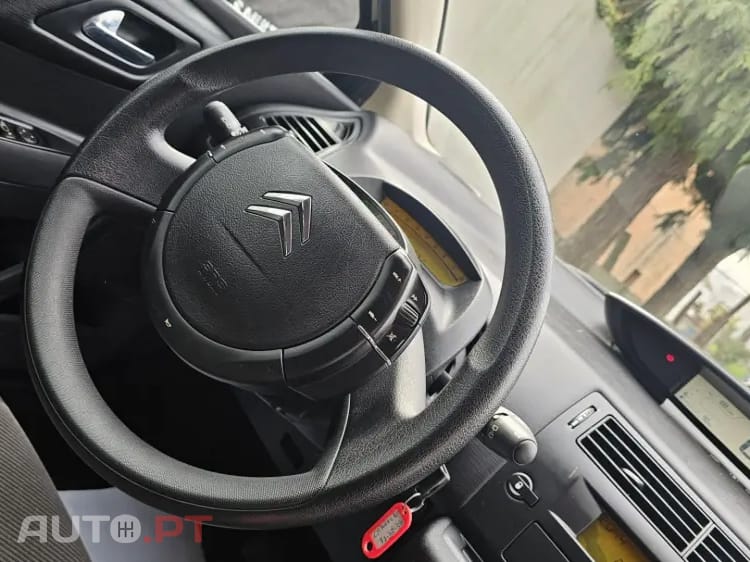 Citroen C4 1.4 16V SX