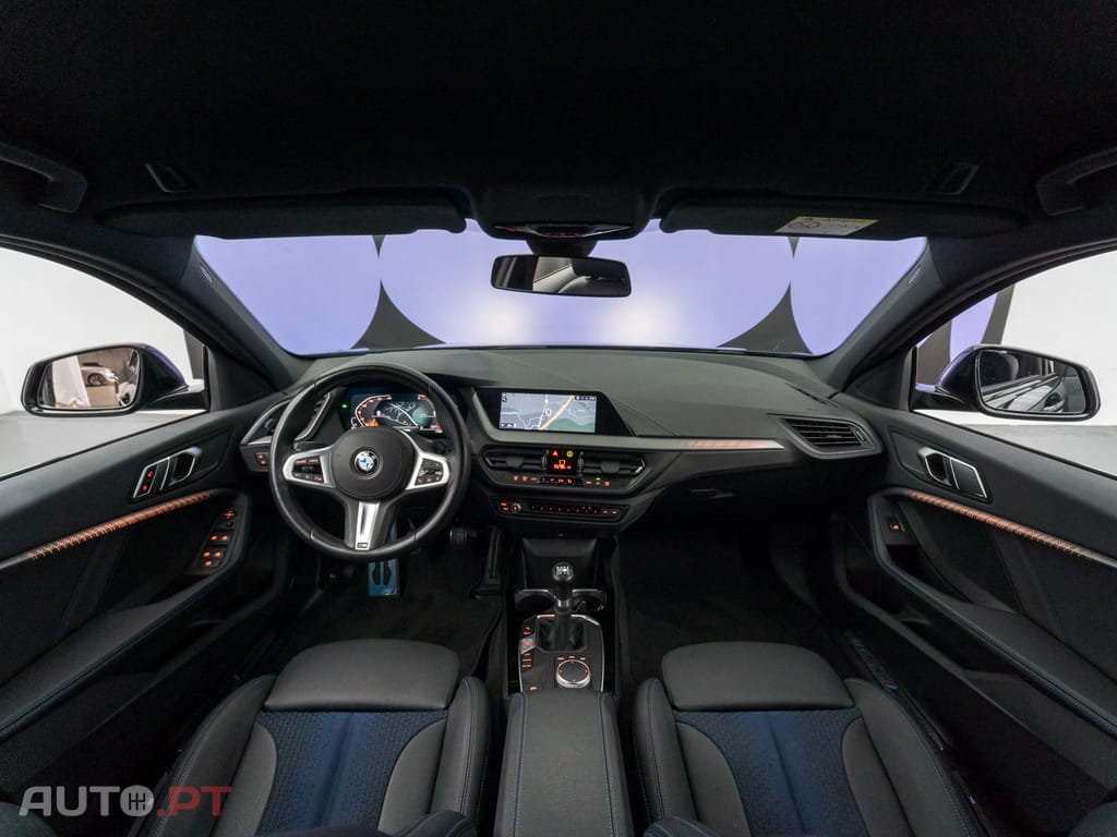 BMW 116 d Pack Desportivo M