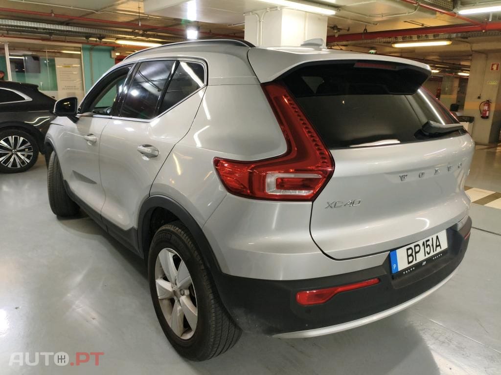 Volvo XC40 2.0 B3 Essential