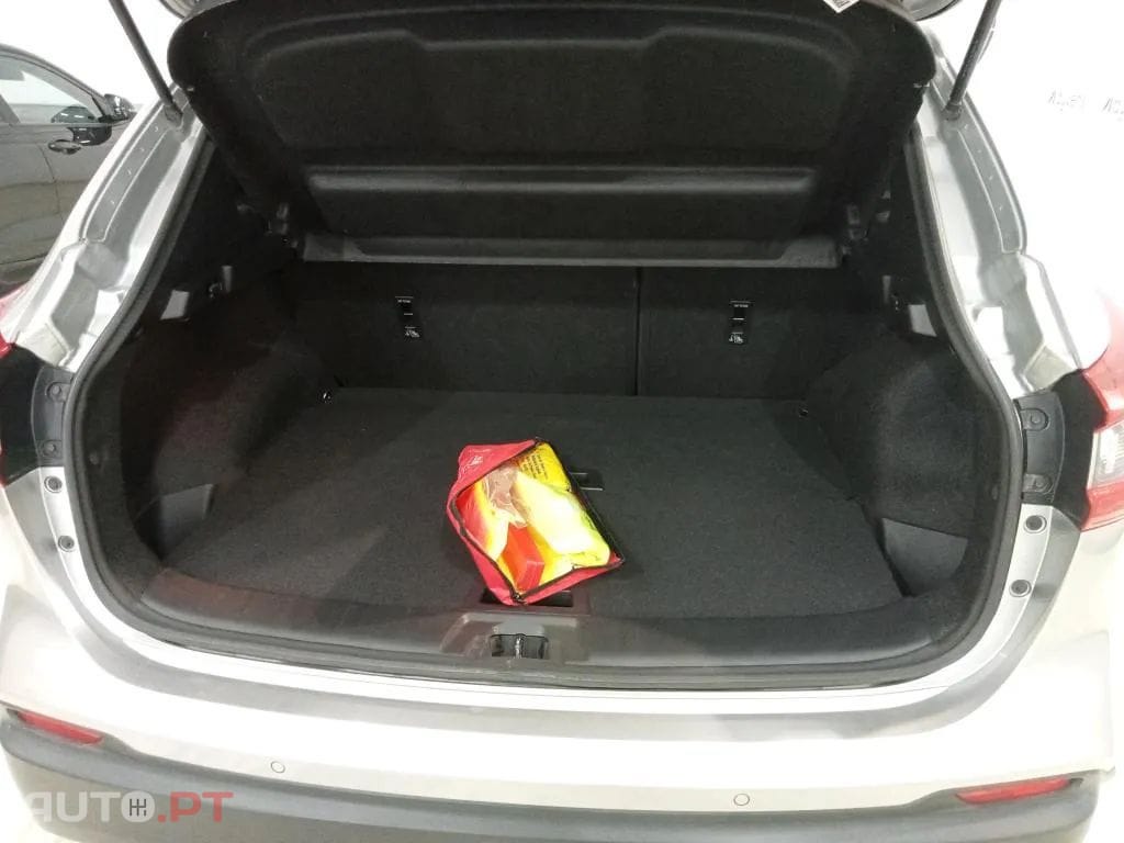Nissan Qashqai 1.5 dCi N-Connecta