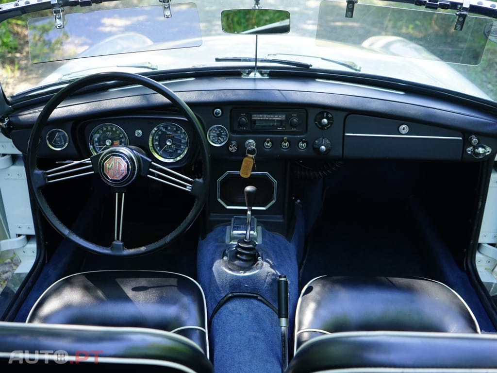 MG MGB Pull Handle