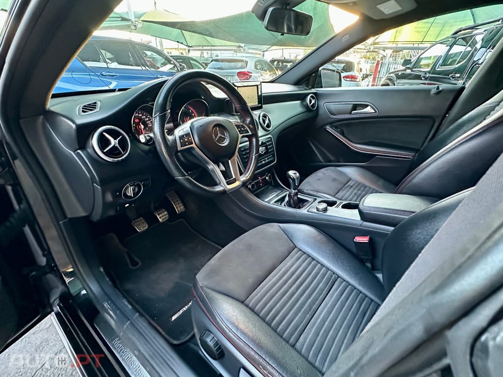 Mercedes-Benz CLA 180 CDi AMG Line