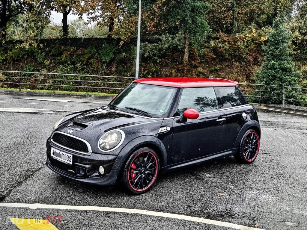 MINI Cooper Cooper S