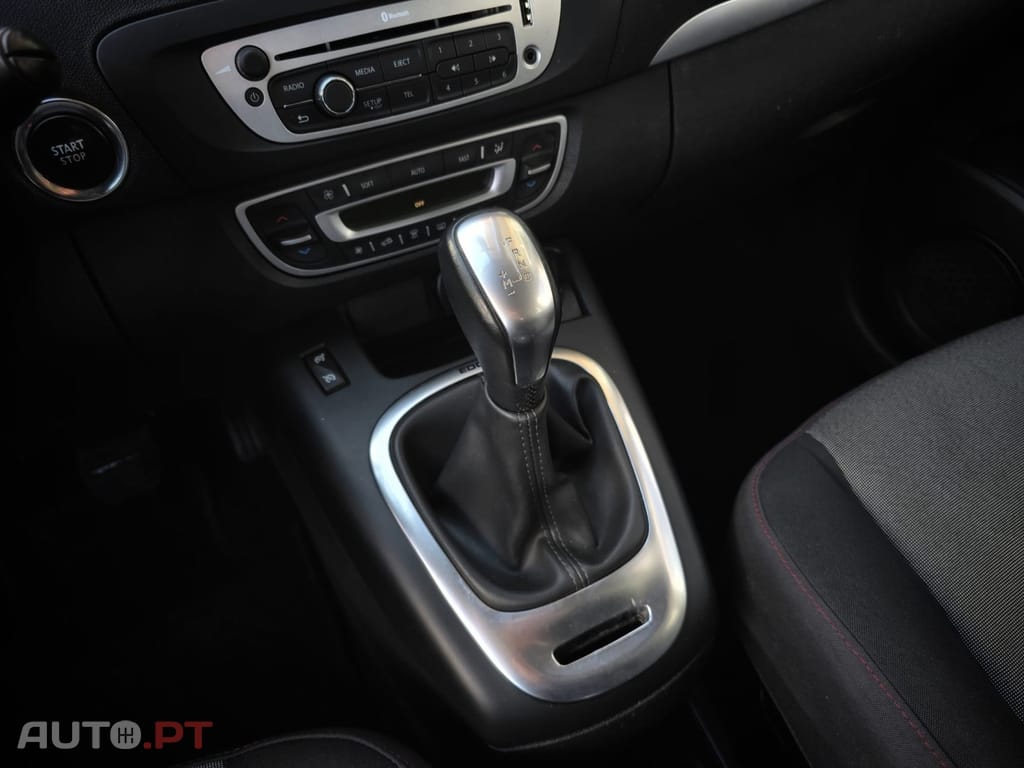 Renault Scénic 1.5 dCi Dynamique S EDC