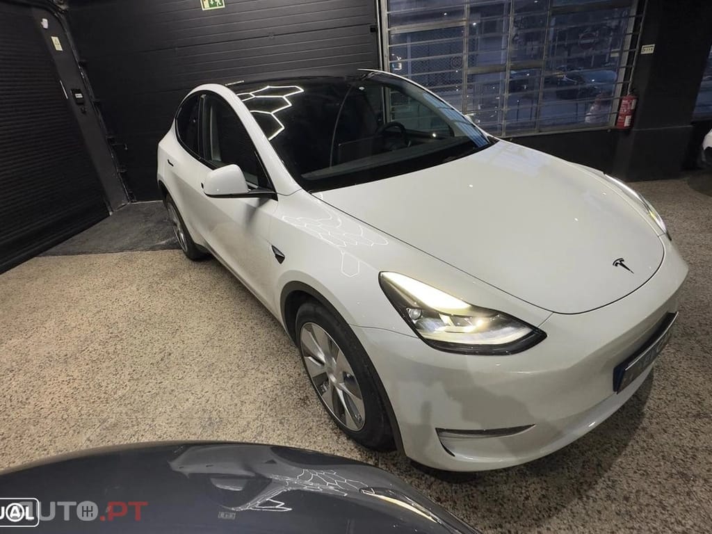 Tesla Model Y Performance Tração Integral