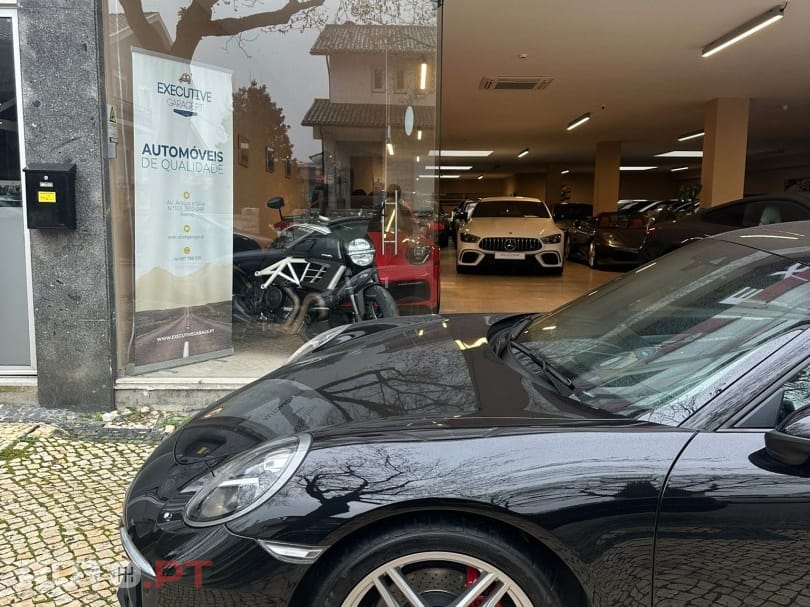 Porsche 911 Carrera 4 PDK