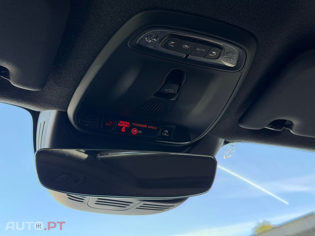 Volvo XC40 1.5 T4 PHEV R-Design