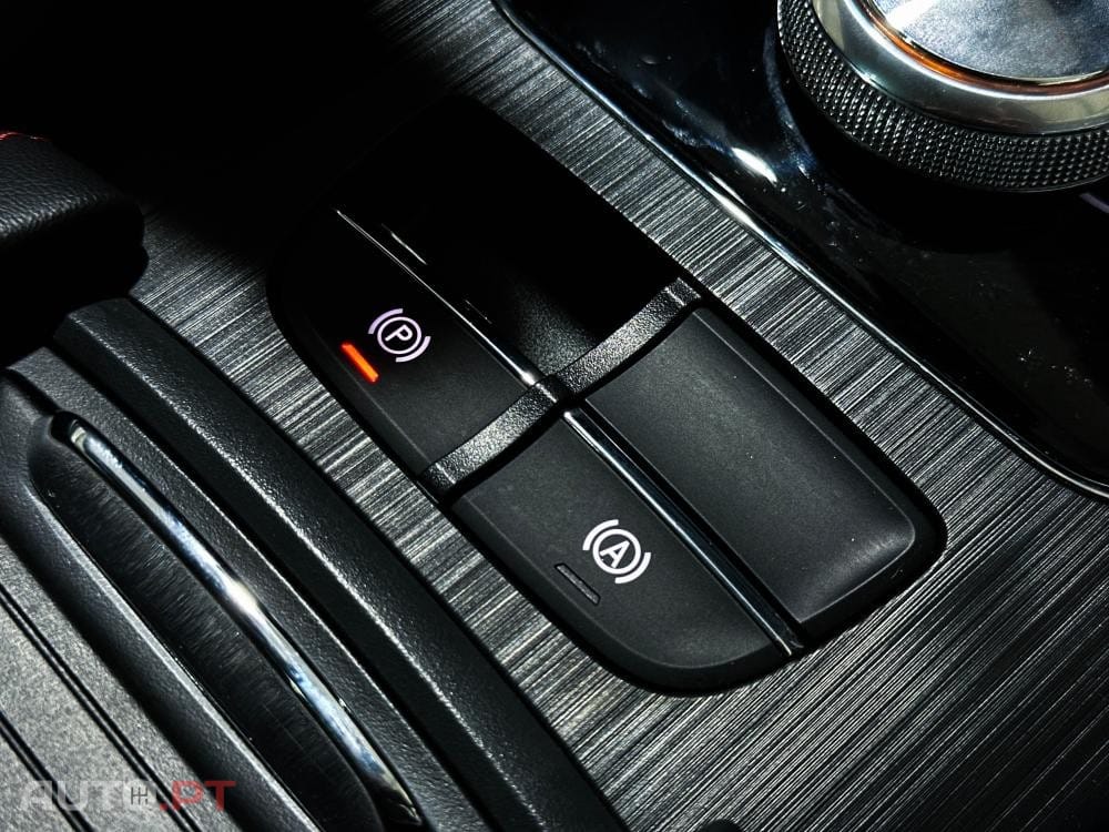 MG ZS EV 72.6 kWh Luxury