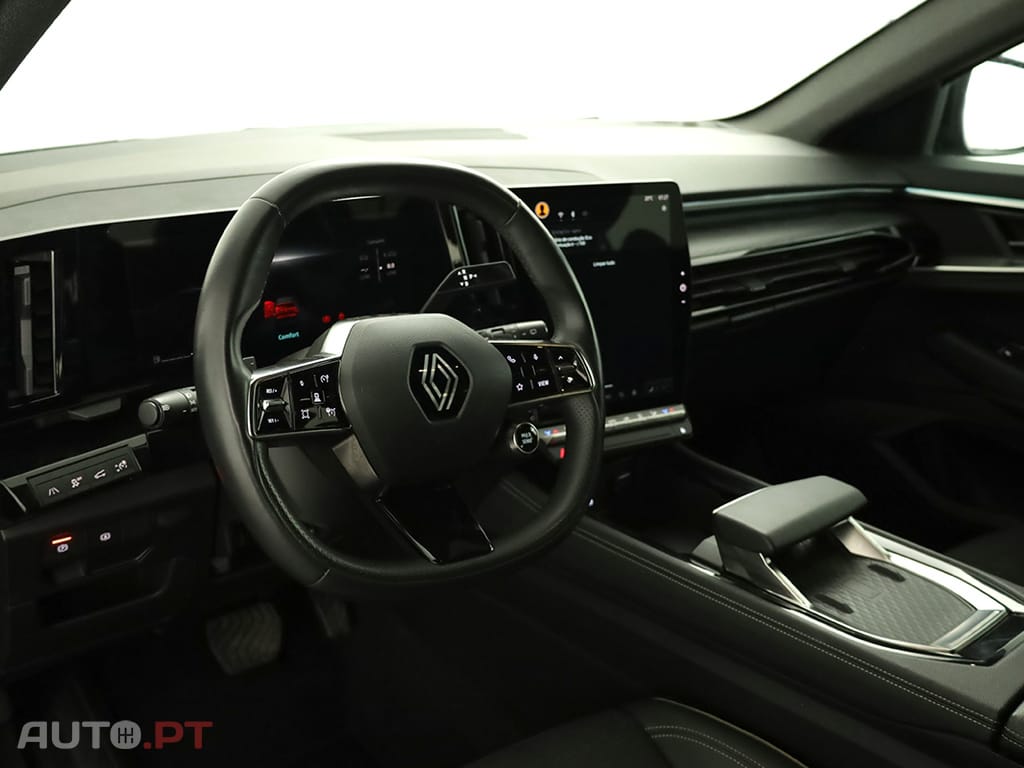 Renault Austral Austral 1.3 Mild Hybrid Iconic Auto