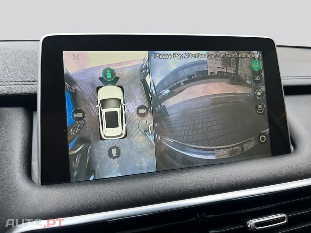 MG EHS PHEV Hybrid Luxury
