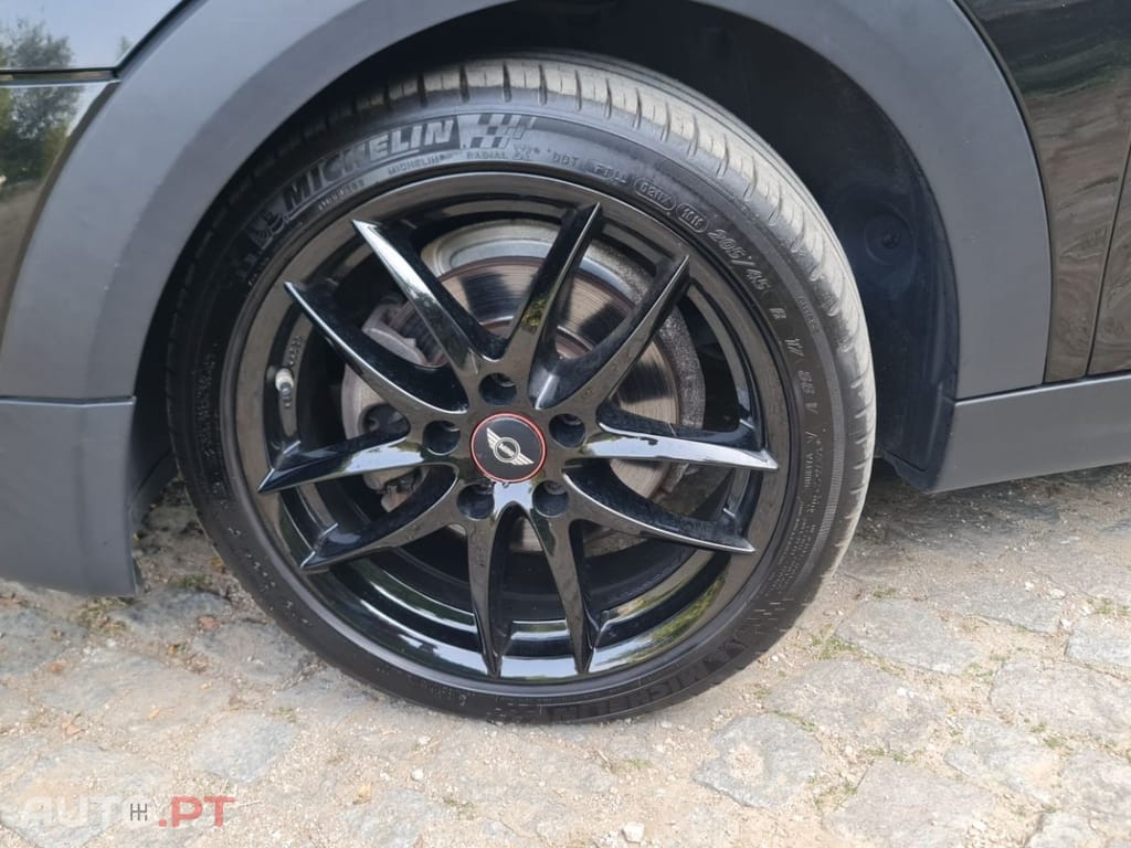 MINI Cooper One D