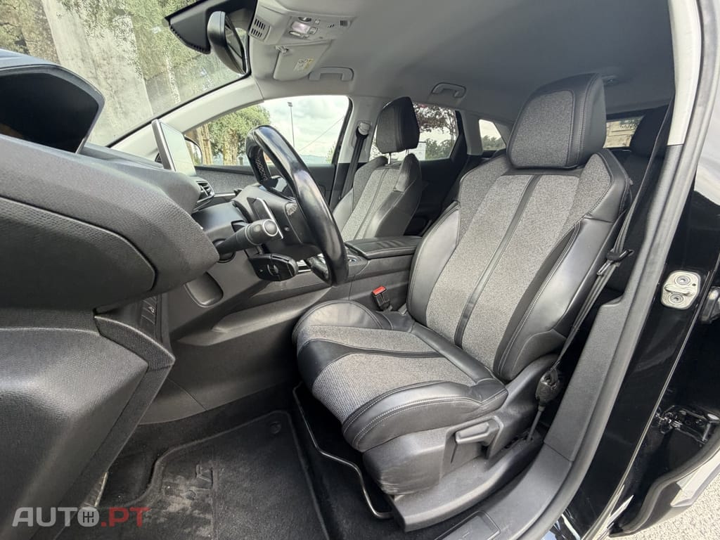 Peugeot 3008 1.6 BlueHDi Allure EAT6