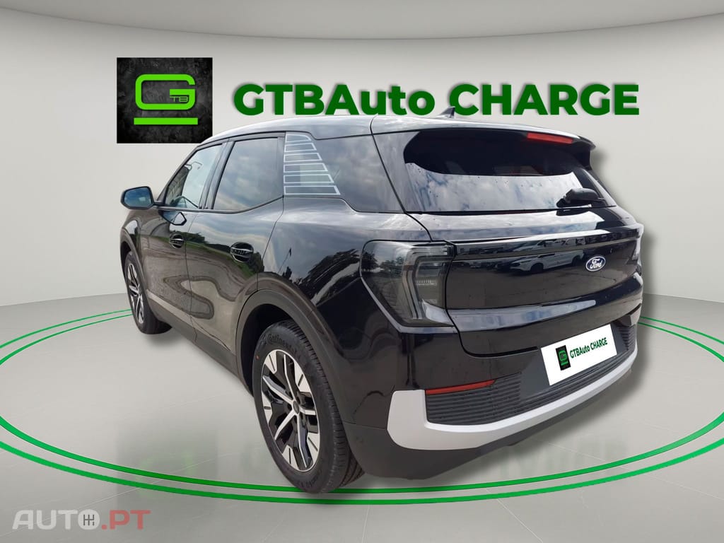 Ford Explorer RWD 77 KWH I.V.A DEDUTIVEL 