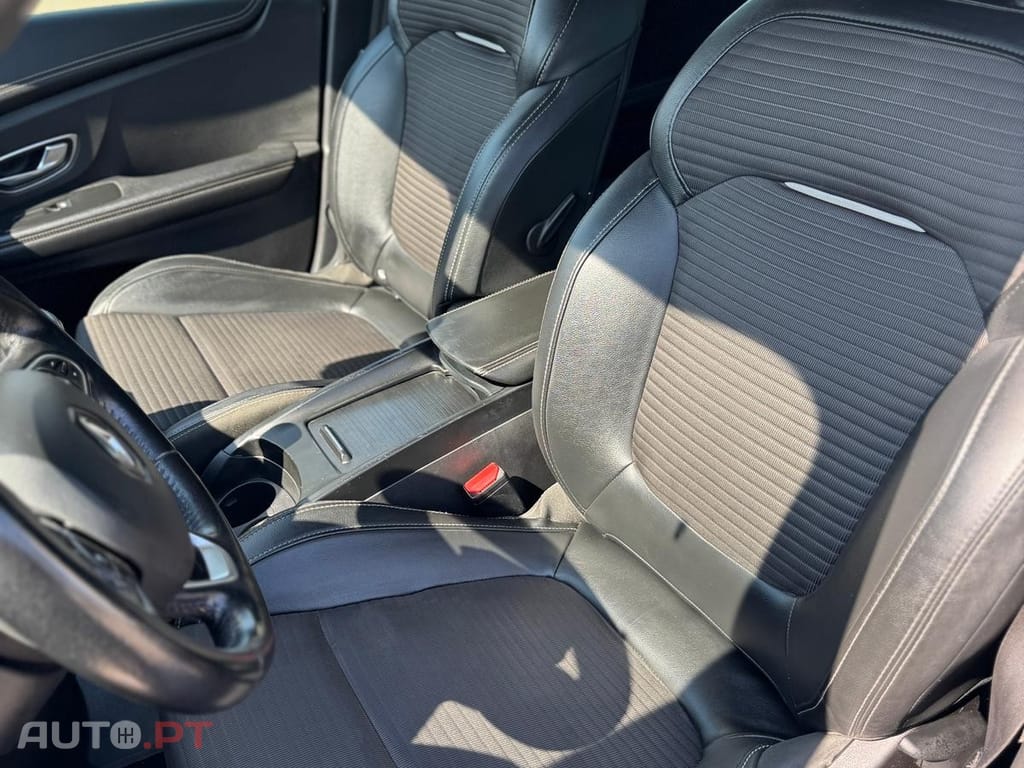 Renault Scénic 1.5 dCi Bose Edition EDC SS