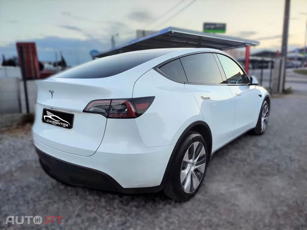 Tesla Model Y Long Range Tração Traseira
