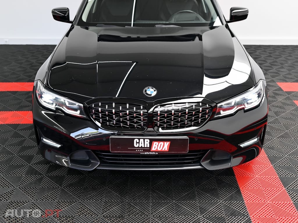 BMW 330 e Touring Line Sport Auto