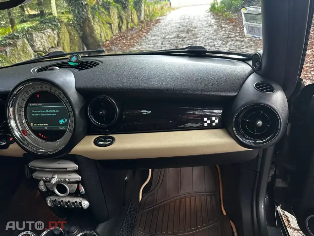 MINI Clubman John Cooper Works