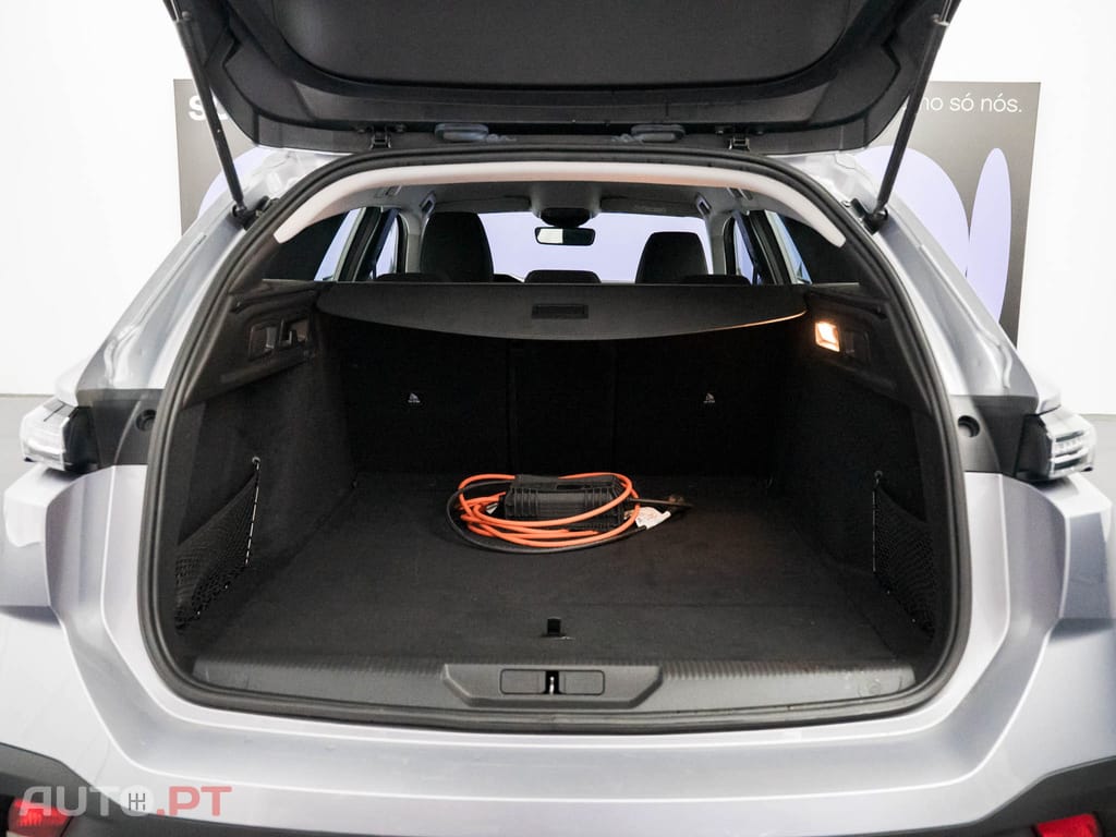 Peugeot 308 SW 1.6 Hybrid Active Pack e-EAT8