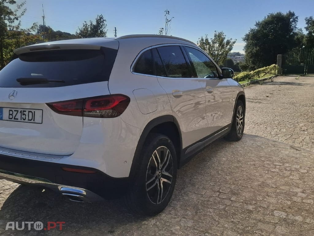 Mercedes-Benz GLA 250 e 8G-DCT Progressive Advanced