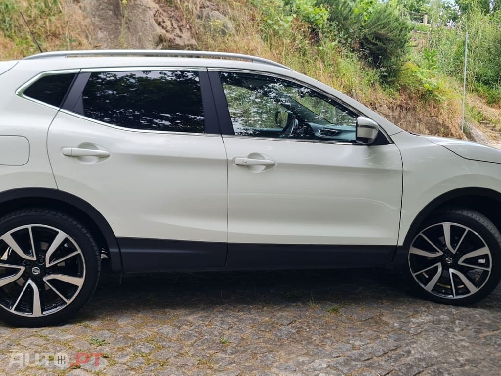 Nissan Qashqai 1.5 dCi Tekna 19 Pele
